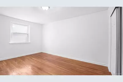 1008 Huntington Avenue, Bronx, NY 10465 - Photo 9