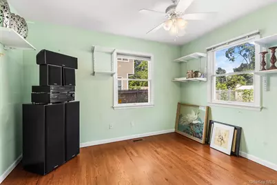 155 Little Plains Road, Huntington, NY 11743 - Photo 19