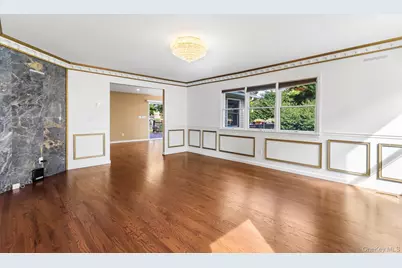 155 Little Plains Road, Huntington, NY 11743 - Photo 9