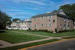 65 Fairfield Way, Commack, NY 11725 - Photo 5