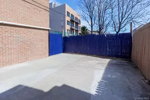100-30 Martense Ave, Corona, NY 11368 - Photo 25