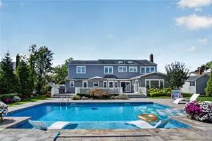 125 Pace Dr S, West Islip, NY 11795 - Photo 25