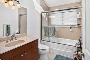 125 Pace Dr S, West Islip, NY 11795 - Photo 17