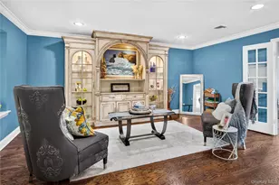 125 Pace Dr S, West Islip, NY 11795 - Photo 3
