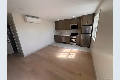 2034 Colden Avenue, Bronx, NY 10462 - Photo 3