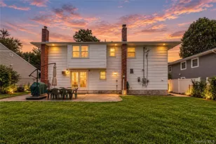 127 Iceland Dr, South Huntington, NY 11746 - Photo 47