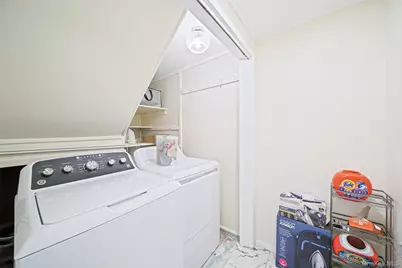127 Iceland Drive, South Huntington, NY 11746 - Photo 41