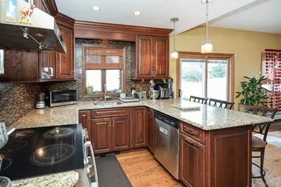 21 Kathleen Drive E, Syosset, NY 11791 - Photo 15