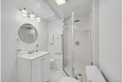 72 W Hartsdale Avenue, Hartsdale, NY 10530 - Photo 23