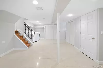 1072 Hicksville Road, Seaford, NY 11783 - Photo 21