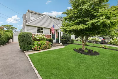 76 Highfield Avenue, Port Washington, NY 11050 - Photo 11