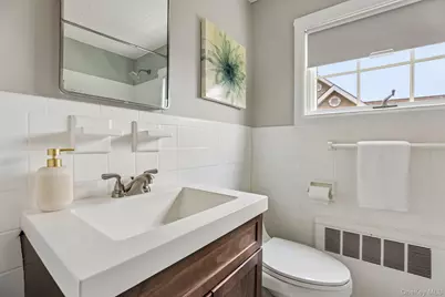 76 Highfield Avenue, Port Washington, NY 11050 - Photo 29