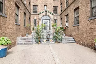 805 E 182nd St, Bronx, NY 10460 - Photo 15