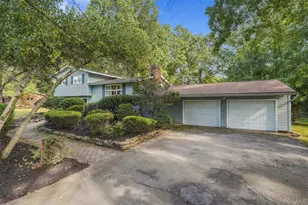 572 Beattie Rd, Rock Tavern, NY 12575 - Photo 3