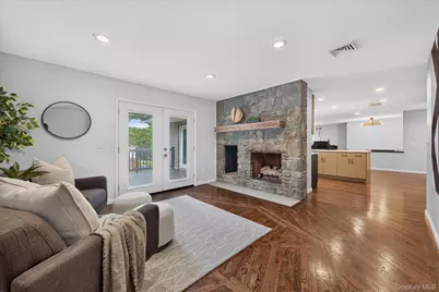 221 Highland Avenue, Marlboro, NY 12542 - Photo 7
