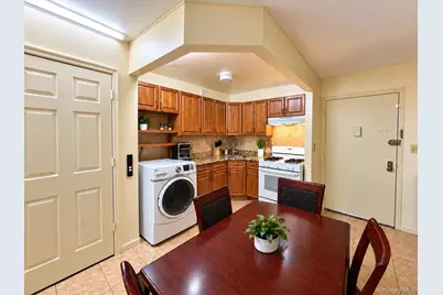 2135 Crotona Avenue #2B, Bronx, NY 10457 - Photo 3