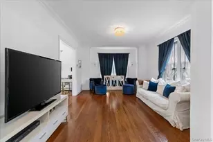 1051 Roselle Pl, Woodmere, NY 11598 - Photo 7