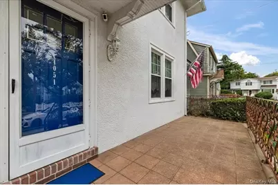 1051 Roselle Place, Woodmere, NY 11598 - Photo 3