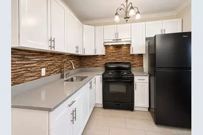 14035 183rd Street, Springfield Gardens, NY 11413 - Photo 1