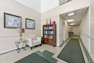 99 S Park Ave, Rockville Centre, NY 11570 - Photo 5
