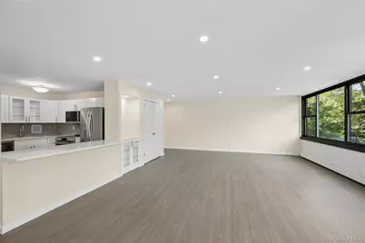166-26 Powells Cove Boulevard #3D, Whitestone, NY 11357 - Photo 5