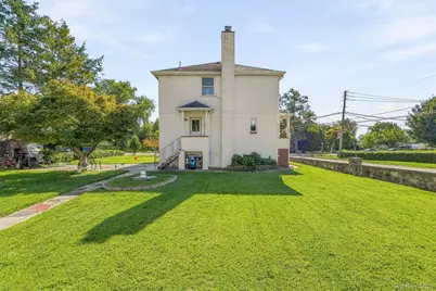 176 Broadway, Verplanck, NY 10596 - Photo 1
