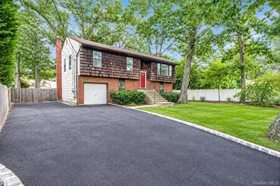 39 Pond Path, Lake Grove, NY 11755 - Photo 5
