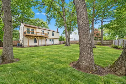 39 Pond Path, Lake Grove, NY 11755 - Photo 17