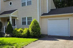 53 Hancock Commons, Yaphank, NY 11980 - Photo 3