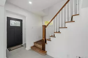 3079 Fearn Pl, Bronx, NY 10465 - Photo 5