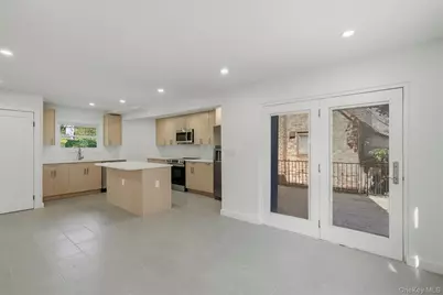 3079 Fearn Place, Bronx, NY 10465 - Photo 17