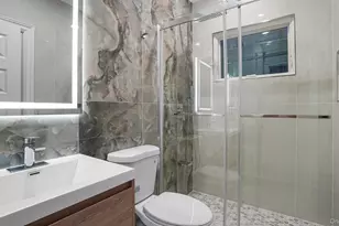 940 Southern Dr, Franklin Square, NY 11010 - Photo 17