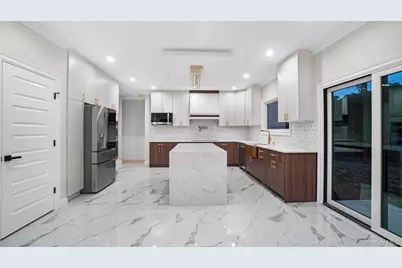 940 Southern Drive, Franklin Square, NY 11010 - Photo 9