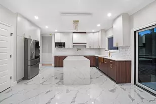 940 Southern Dr, Franklin Square, NY 11010 - Photo 9