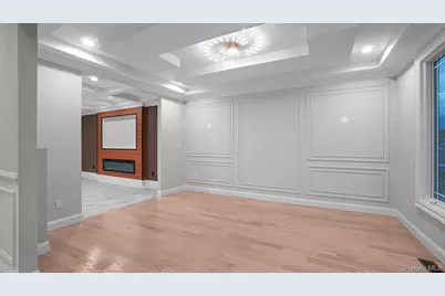 940 Southern Drive, Franklin Square, NY 11010 - Photo 15