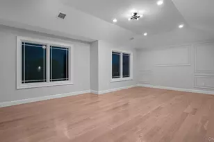 940 Southern Dr, Franklin Square, NY 11010 - Photo 25