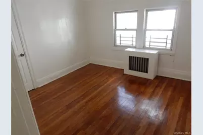 271 S Fulton Avenue, Mount Vernon, NY 10550 - Photo 5