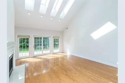 194 Pond View Drive #387, Port Washington, NY 11050 - Photo 13