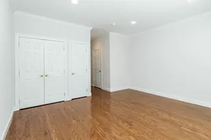 194 Pond View Dr, Port Washington, NY 11050 - Photo 19