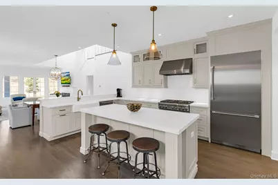 15 Honeysuckle Lane, Rye Brook, NY 10573 - Photo 9