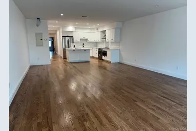 303 Main Street, Huntington, NY 11743 - Photo 5