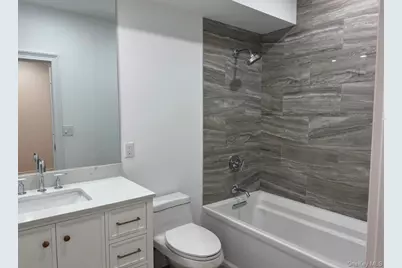 303 Main Street, Huntington, NY 11743 - Photo 7