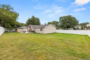 5 Charles Ct, Ronkonkoma, NY 11779 - Photo 19