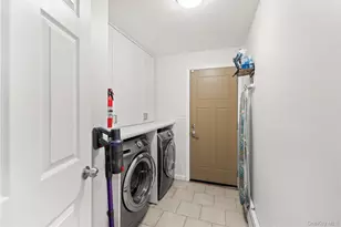 5 Charles Ct, Ronkonkoma, NY 11779 - Photo 15