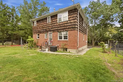 18044 Grand Central Parkway, Jamaica, NY 11432 - Photo 31