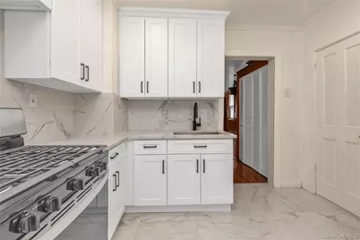 90-66 199th Street, Hollis, NY 11423 - Photo 9