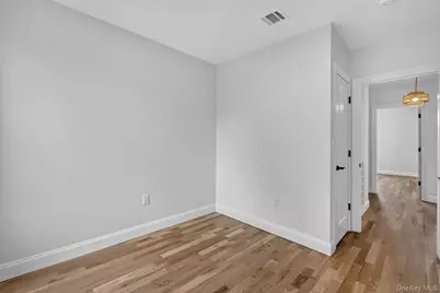 210 N Miller Street, Newburgh, NY 12550 - Photo 25