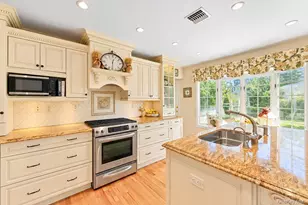 63 Birch St, Lake Grove, NY 11755 - Photo 7