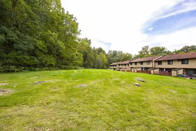3205 Chelsea Cove S, Hopewell Junction, NY 12533 - Photo 17
