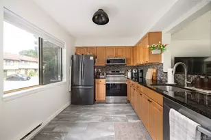 3205 Chelsea Cove S, Hopewell Junction, NY 12533 - Photo 5